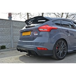 Накладка на задний бампер RS Look на Ford Focus III ST рестайл